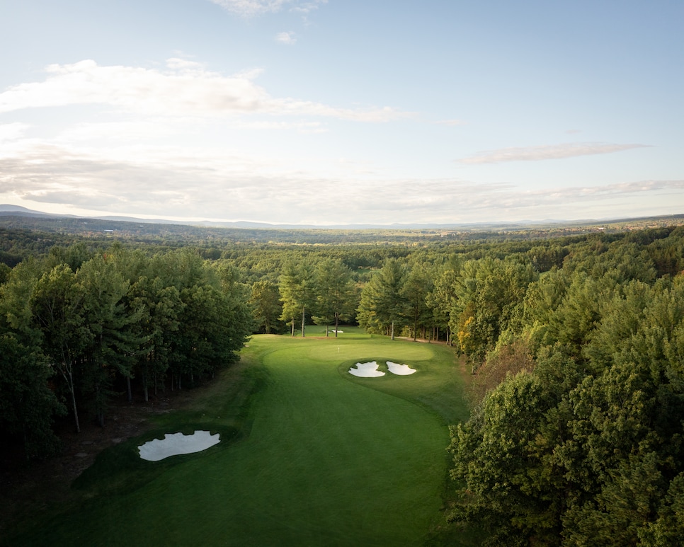 the-international-golf-club-oaks-third-hole-20246